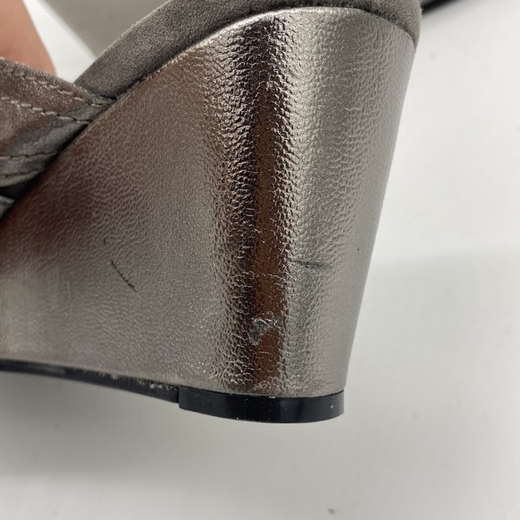 Unisa Babs Slip On Sandals Wedges Silver Womens Size 6 M - Picture 11 of 16